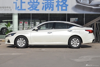 2019款天籁2.0L自动XL舒适版