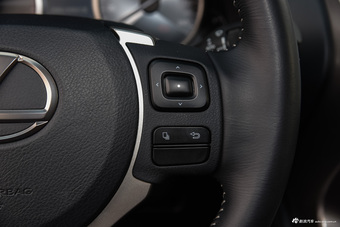 2015款雷克萨斯NX 2.5L自动300h前驱锋尚版