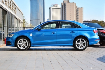 2018款奥迪A3 30周年型1.4T自动Limousine 35 TFSI时尚型