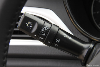 2016款悦翔V7 1.6L自动乐趣型国IV