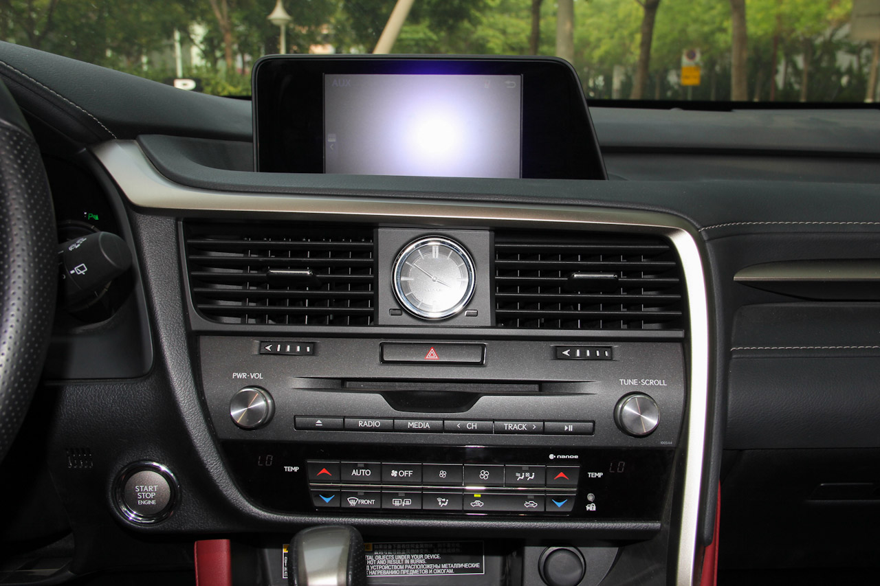 2016款雷克萨斯RX 2.0T自动200t四驱F SPORT