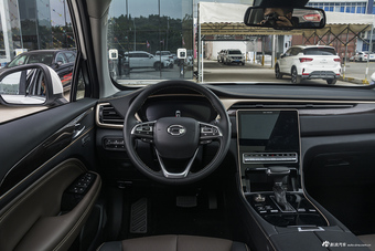 2019款传祺GS5 1.5T自动尊贵版270T