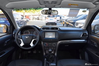 2017款风骏5 2.4L手动欧洲版汽油两驱精英型大双排4G69S4N图片