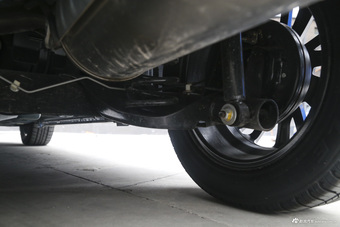 2013款雨燕1.5L自动20周年限量版