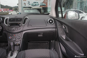 2016款创酷 1.4T 自动两驱舒适天窗版