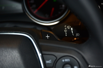 2018款凯美瑞2.5L 运动版