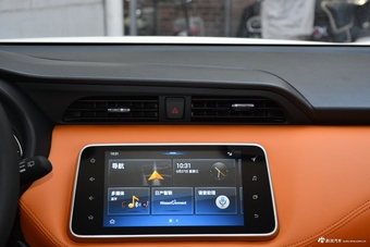 2018款日产劲客1.5L自动智联尊享版