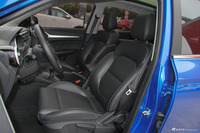 2017款名爵ZS 1.5L手动尊享互联网版