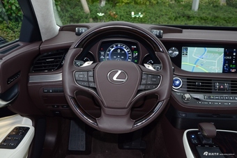 2018款雷克萨斯LS 3.5L自动500h行政版