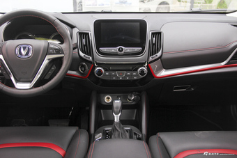 2017款长安CS55 1.5T自动炫动型