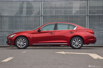 2016款英菲尼迪Q50L 2.0T自动悦享版