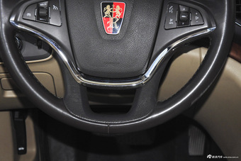 2015款荣威950 2.0T自动豪华行政版