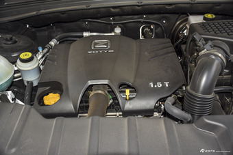 2016款众泰T600 1.5T手动尊贵型运动版