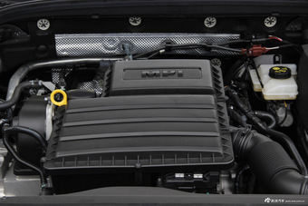 2017款明锐 1.6L手动前行版