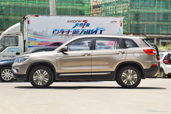 2016款长安CS75 2.0L手动豪华型国4