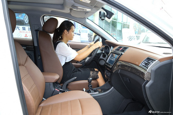 2016款北汽威旺S50 1.5T手动乐动版尊享型