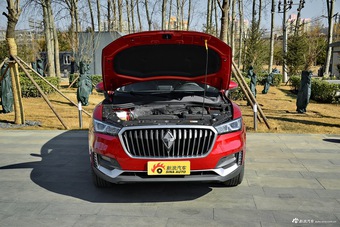 2017款宝沃BX5 1.8T自动四驱尊享型