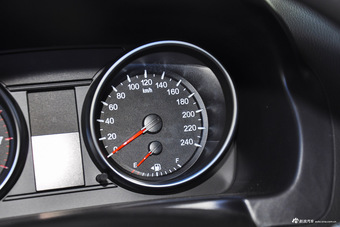 2016款哈弗H6升级版1.5T手动两驱都市型