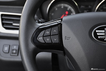 2017款奔腾B30 1.6L 自动豪华型