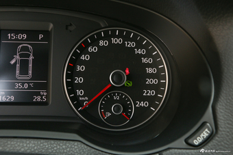 2018款夏朗2.0T自动尊享型7座380TSI