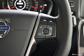 2018款沃尔沃S60L 1.5T自动T3智进版