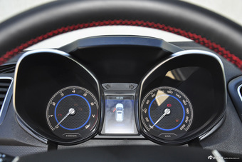 2016款瑞虎5 2.0L自动家悦信赖版