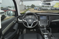 2016款众泰SR7 1.5T自动魔方之路版