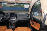 2017款宝骏560律动版1.8L iAMT尊享型