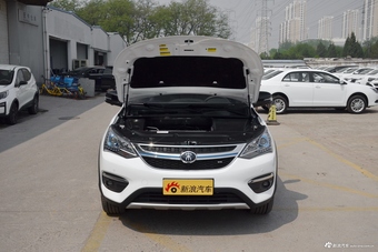 2018款比亚迪宋EV400 智联进享型