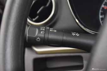 2016款启辰T70 2.0L手动睿趣版