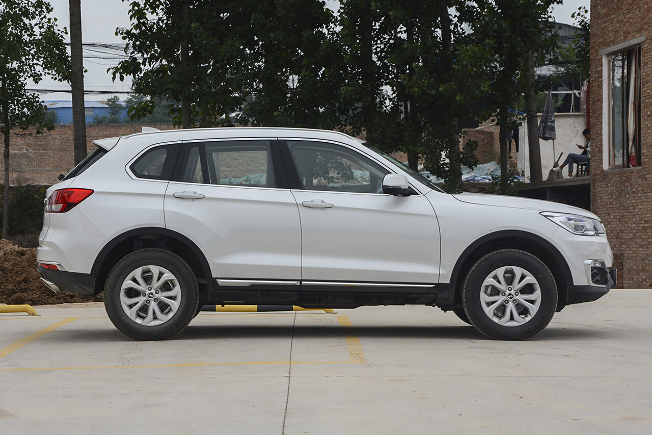 2018款汉腾X7S 1.5T 自动豪华型