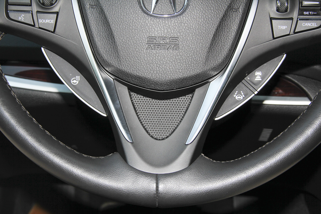 2015款讴歌TLX 2.4L自动精英版