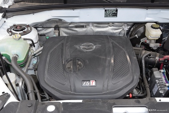 2017款海马S7 1.8T自动领先版