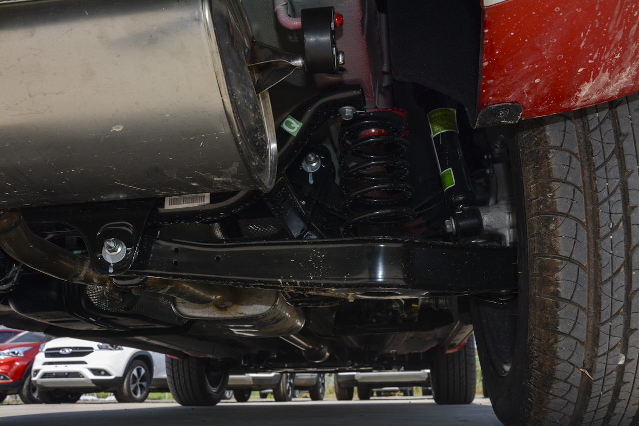 2018款瑞虎7 1.5T自动豪华版