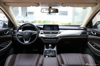 2018款睿骋CC1.5T自动豪雅型国V图片