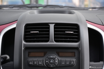 2018款奔奔EV260 标准型