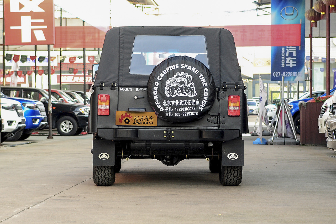 2016款战旗2.0L手动角斗士豪华型 国IV