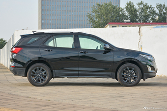 2018款探界者2.0T自动四驱捍界版550T