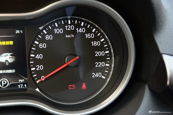 2017款奔腾X80 2.0L自动精英型