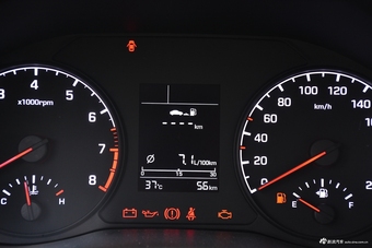 2016款悦纳1.4L手动青春版GS