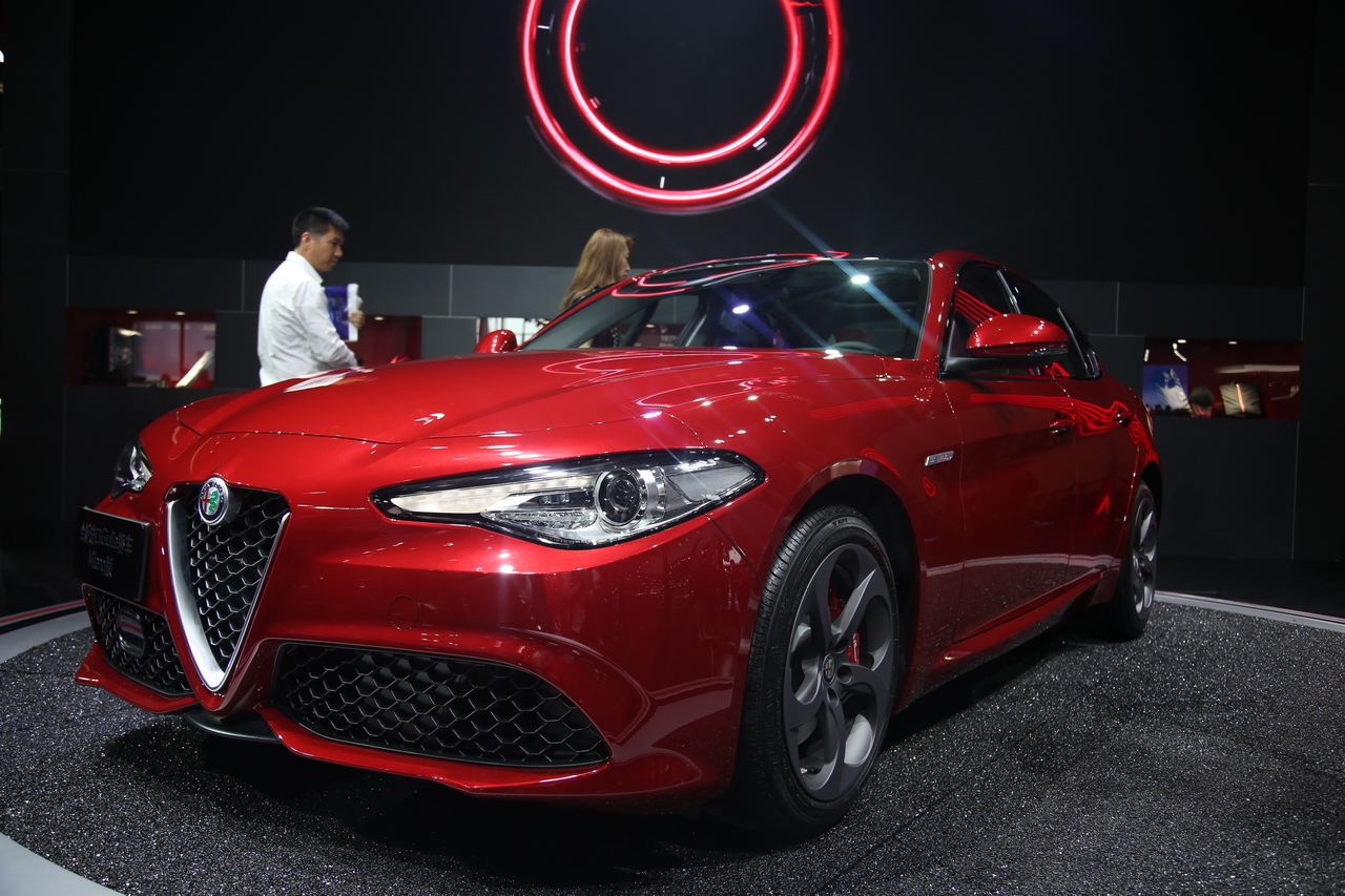 【阿尔法-罗密欧2018款Giulia 2.0T自动200HP