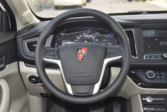 2017款荣威360 1.5L自动豪华版