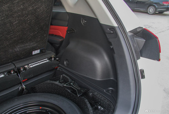 2018款哈弗H2 1.5T自动两驱豪华型蓝标