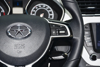 2016款瑞风S2 1.5L手动豪华智能型双色版