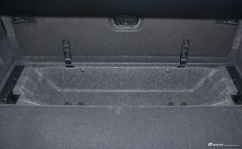 2017款宝马5系GT 2.0T自动528i领先型