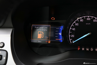 2017款撼路者2.0T自动四驱豪华版汽油7座