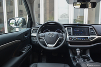 2018款汉兰达2.0T自动四驱至尊版7座