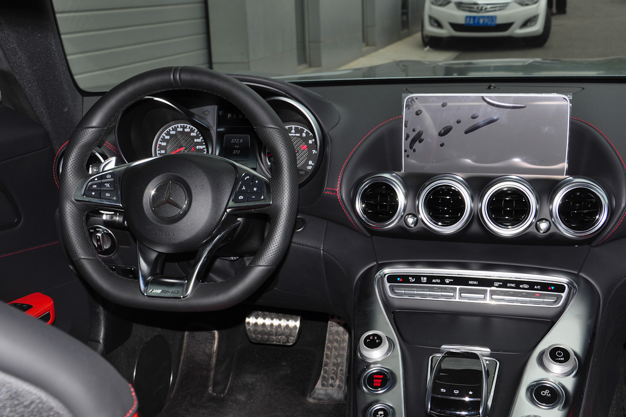 2016款奔驰 AMG GT 4.0T 自动