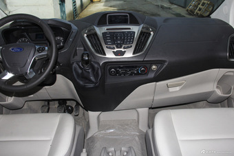 2016款途睿欧2.0T手动精英版