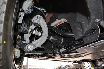 2017款发现3.0自动V6首发限量版